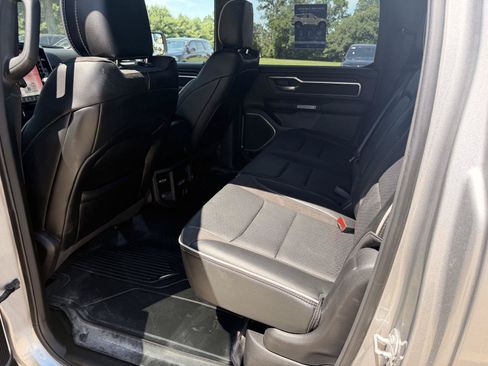 Used 2025 RAM 1500 Laramie AWD/4WD image 8