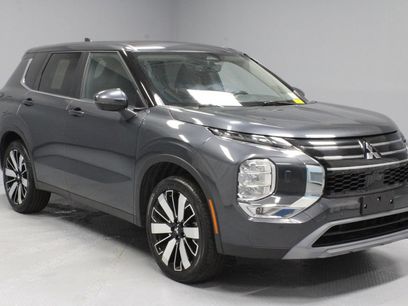 Used 2025 Mitsubishi Outlander AWD