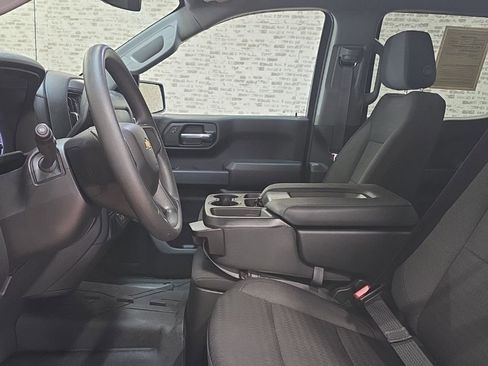 Used 2023 Chevrolet Silverado 1500 Custom image 24