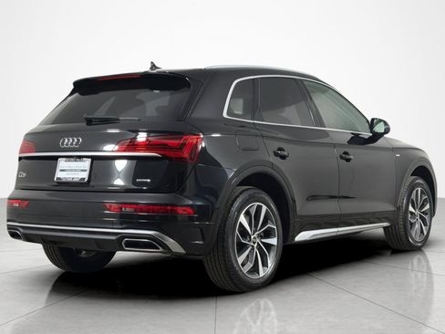 Used 2023 Audi Q5 2.0T Premium Plus w/ Premium Plus Package AWD/4WD image 5