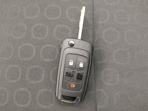 Used 2020 Chevrolet Trax LS FWD image 32