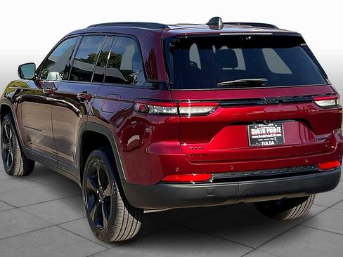 New 2025 Jeep Grand Cherokee Limited w/ Luxury Tech Group II image 12