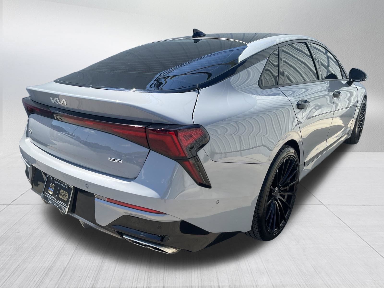 Used 2025 Kia K5 GT w/ GT1 Package FWD image 9