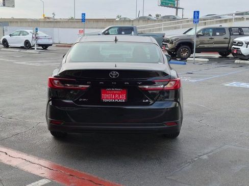 Used 2025 Toyota Camry LE FWD image 9