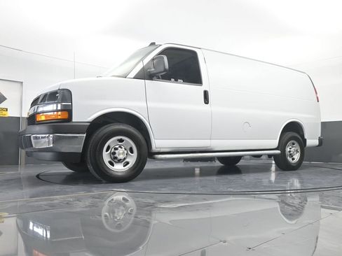 Used 2024 Chevrolet Express 2500 w/ Driver Convenience Package image 51