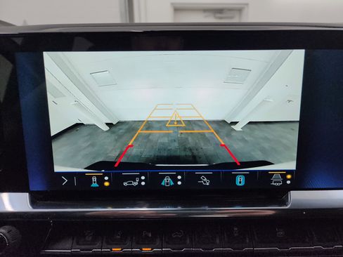 Used 2025 Chevrolet Silverado 3500 LT w/ All Star Edition image 14