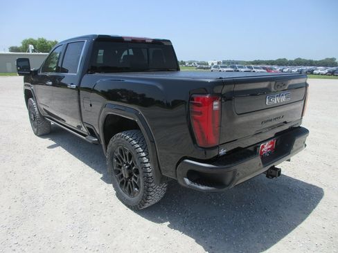 New 2026 GMC Sierra 2500 Denali Ultimate w/ Max Trailering Package AWD/4WD image 12