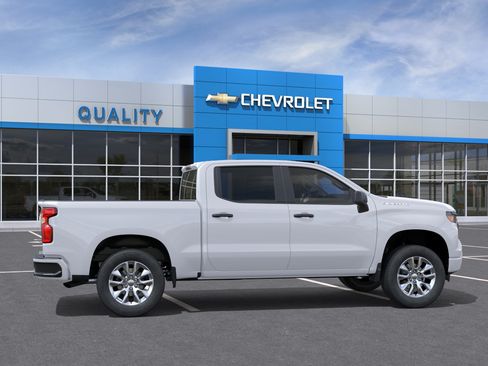 New 2026 Chevrolet Silverado 1500 Custom RWD image 29