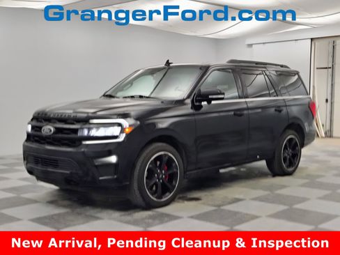 Used 2023 Ford Expedition Limited image 1