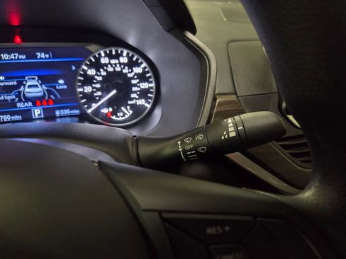Used 2025 Nissan Altima 2.5 SV FWD image 20