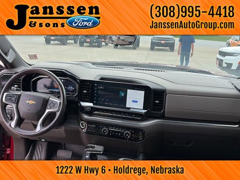 Used 2023 Chevrolet Silverado 1500 LTZ w/ Technology Package AWD/4WD image 19