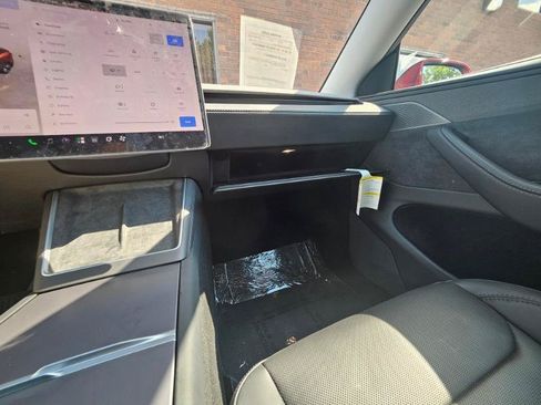 Used 2026 Tesla Model Y Long Range RWD image 60