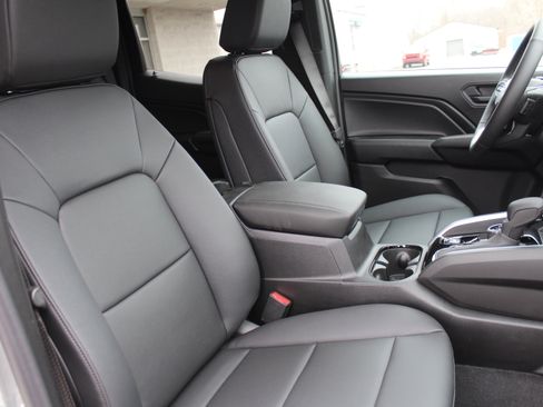 New 2026 Chevrolet Colorado Trail Boss w/ Midnight Edition image 15