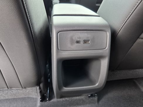 New 2026 Chevrolet Trax RS w/ Sunroof Package FWD image 10