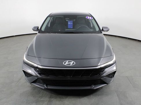 Certified 2024 Hyundai Elantra SEL FWD image 13