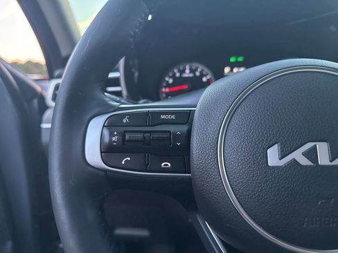 Used 2024 Kia K5 EX w/ EX Premium Package image 9