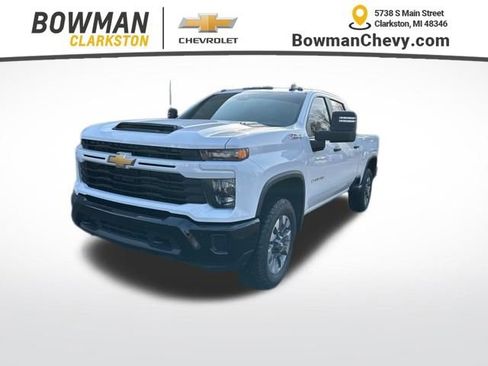 Used 2025 Chevrolet Silverado 2500 Custom w/ Custom Value Package image 1