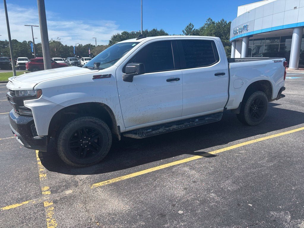 Used 2020 Chevrolet Silverado 1500 LT Trail Boss AWD/4WD image 1