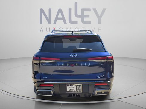 Used 2023 INFINITI QX60 Sensory w/ Vision Package AWD/4WD image 4