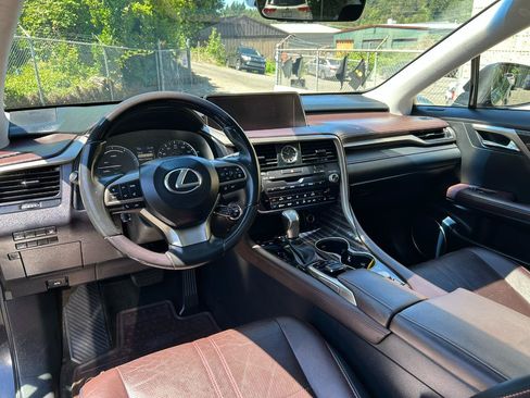Used 2016 Lexus RX 450h AWD w/ Luxury Package image 17