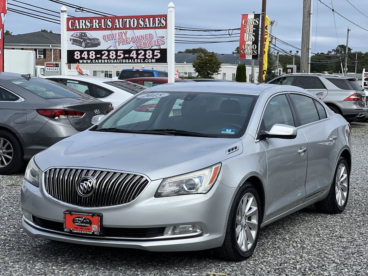 Used 2015 Buick LaCrosse FWD image 3