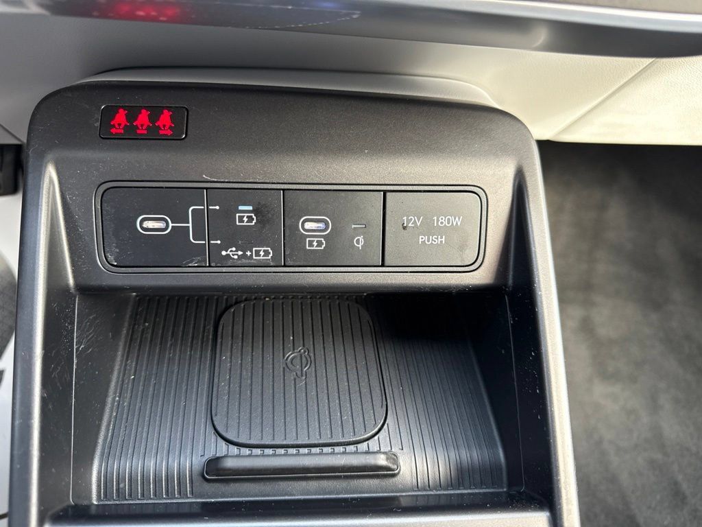 Used 2026 Hyundai Kona SEL Premium AWD/4WD image 23