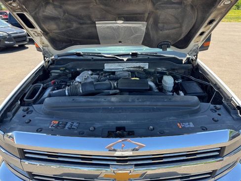 Used 2018 Chevrolet Silverado 2500 LT w/ LT Convenience Package AWD/4WD image 23