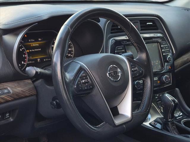 Used 2018 Nissan Maxima Platinum FWD image 3