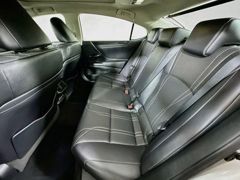 Used 2021 Lexus ES 350 w/ Accessory Package 2 FWD image 28