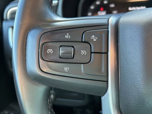 Used 2023 GMC Yukon SLT image 21