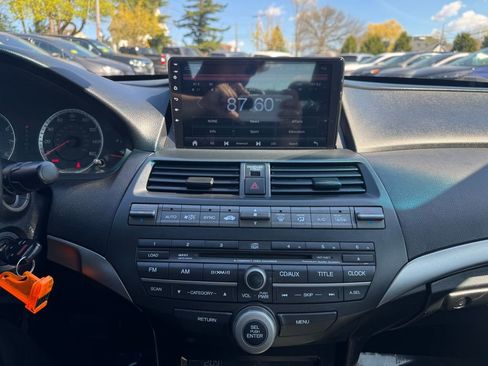 Used 2010 Honda Accord EX-L image 27