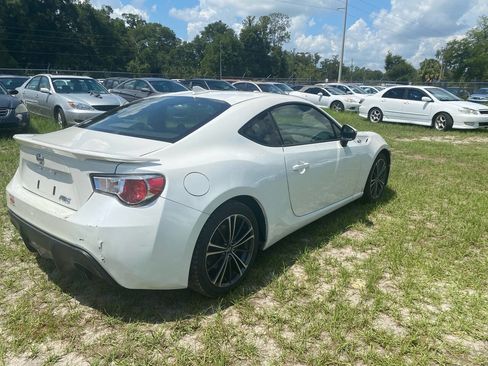 Used 2015 Scion FR-S image 9