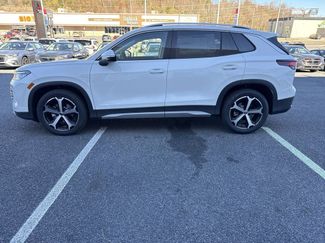 New 2026 Volkswagen Tiguan SE video 3