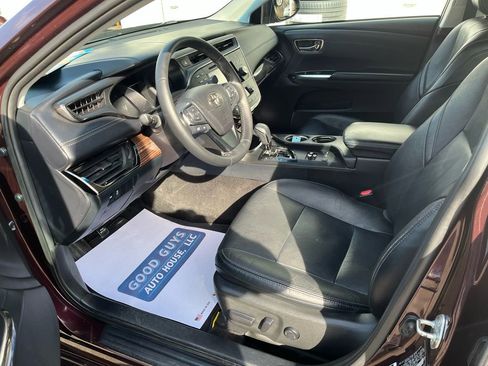 Used 2015 Toyota Avalon XLE Premium FWD image 7