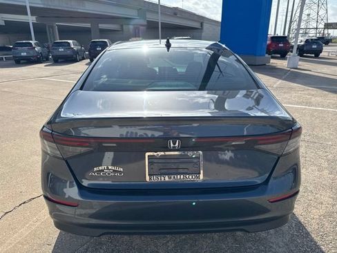Used 2024 Honda Accord EX image 3