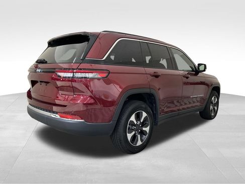 Used 2024 Jeep Grand Cherokee Limited 4xe AWD/4WD image 5