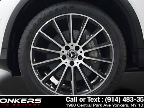 Used 2019 Mercedes-Benz GLC 300 4MATIC Coupe image 29