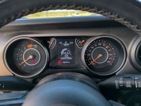 Used 2020 Jeep Wrangler Unlimited Sport S image 19