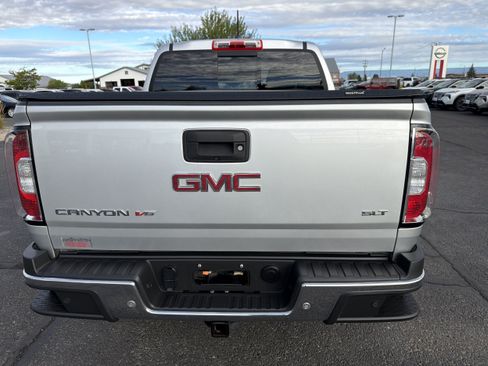 Used 2020 GMC Canyon SLT w/ Driver Alert Package AWD/4WD image 8