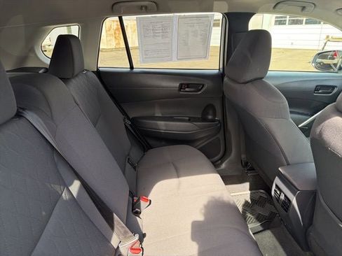 Used 2023 Toyota Corolla Cross LE FWD image 21