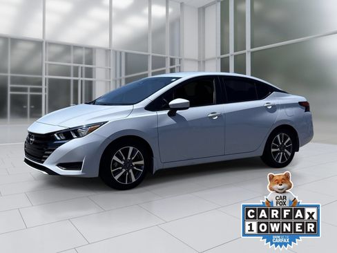 Certified 2024 Nissan Versa SV w/ Trunk Package FWD image 2