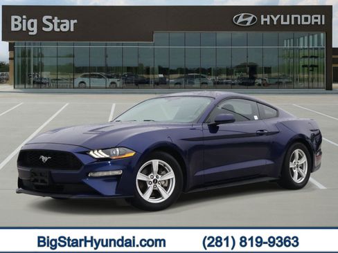 Used 2020 Ford Mustang Coupe RWD image 1