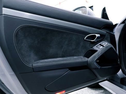 Used 2018 Porsche 911 GT3 image 29