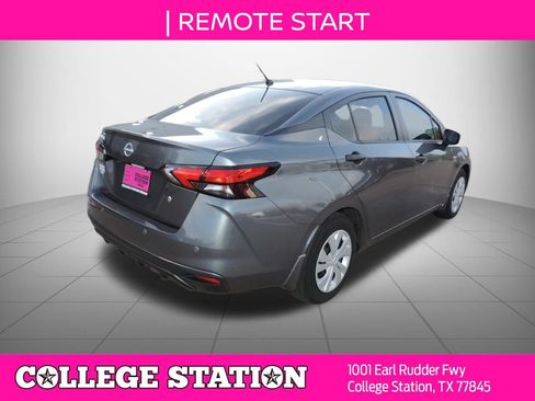 Used 2025 Nissan Versa S w/ Trunk Package FWD image 4