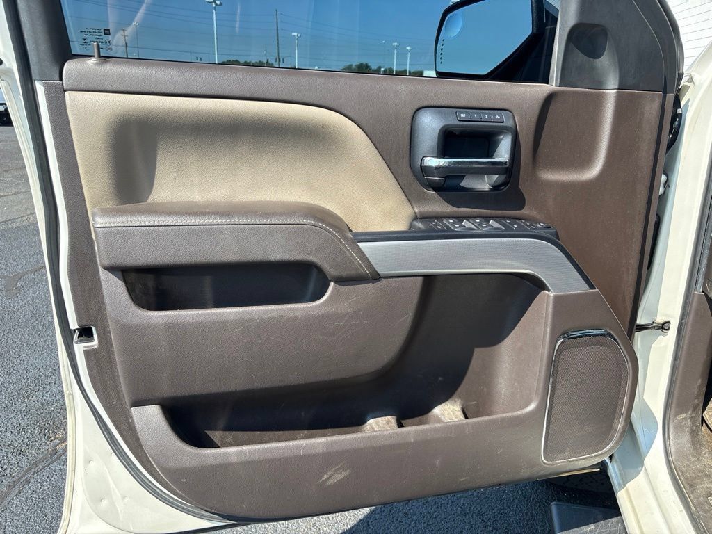 Used 2015 Chevrolet Silverado 1500 LTZ Z71 w/ Driver Alert Package AWD/4WD image 6