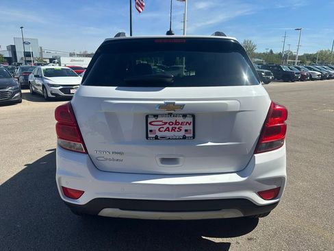 Used 2022 Chevrolet Trax LT w/ Driver Confidence Package AWD/4WD image 6