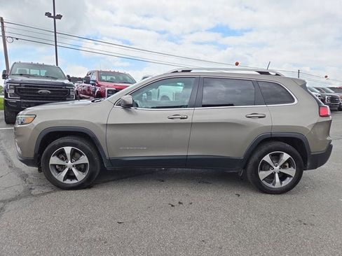 Used 2021 Jeep Cherokee Limited AWD/4WD image 3