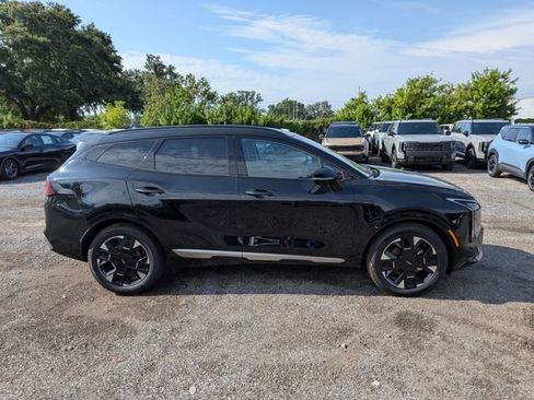 New 2026 Kia Sportage SX FWD image 7