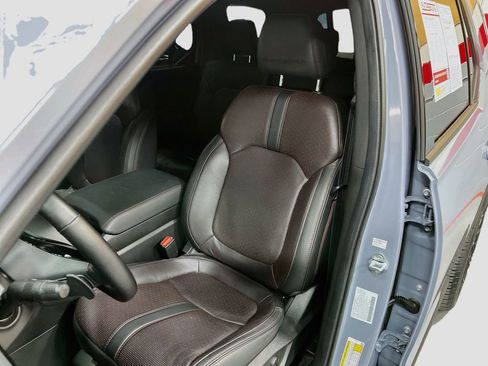 Used 2025 Honda Pilot Black Edition image 20