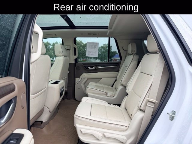 Used 2022 GMC Yukon Denali AWD/4WD image 9